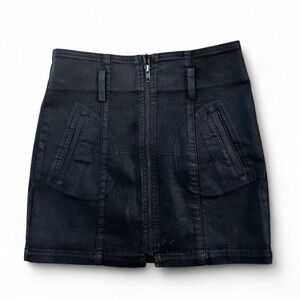 Carmar Black denim mini skirt with gorgeous zipper detail Size 2